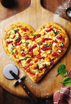 Сбрось лишнее: рецепт вкусной ПП-пиццы от тренера Family Fitness Анны Томиловой